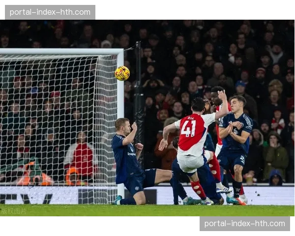 英超联赛2026赛季短角球比例降至13.5% 球队更注重传中质量 英超联赛2026赛季短角球比例降至13.5% 球队更注重传中质量