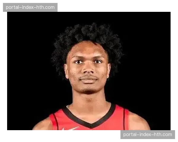 阿门汤普森三分命中率19.3% 外线威胁缺失限制控场空间